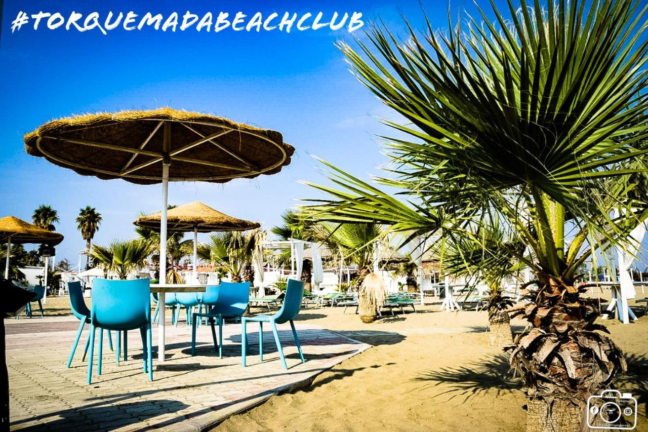 Torquemada Beach Club Margherita Di Savoia Exterior foto