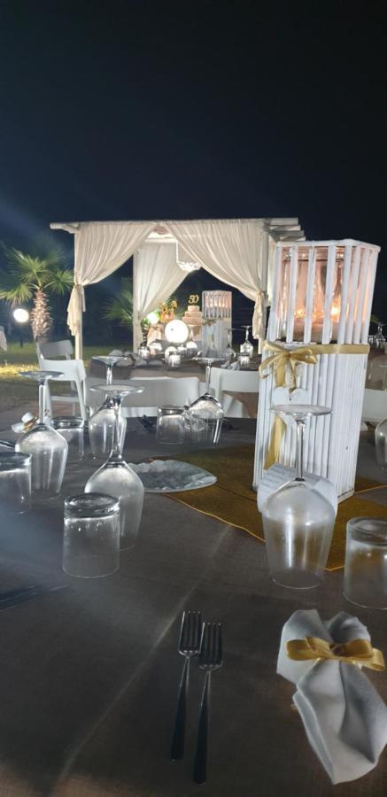 Torquemada Beach Club Margherita Di Savoia Exterior foto